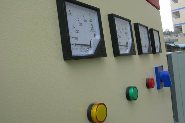 张家港成套配电柜 专业热水器光伏并网柜-配电箱